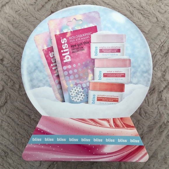 Bliss 5 piece mask set - clean beauty and vegan - Picture 10 of 14